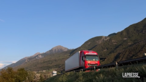 Frana Frejus, lunghe code di camion verso il Monte Bianco