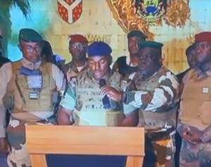 Gabon, colpo di Stato militare: presidente Ali Bongo ai domiciliari