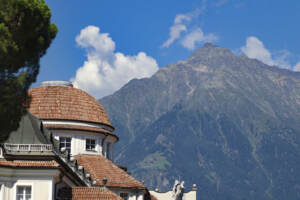 Alto Adige, escursionista precipita su Alta Via Merano e muore