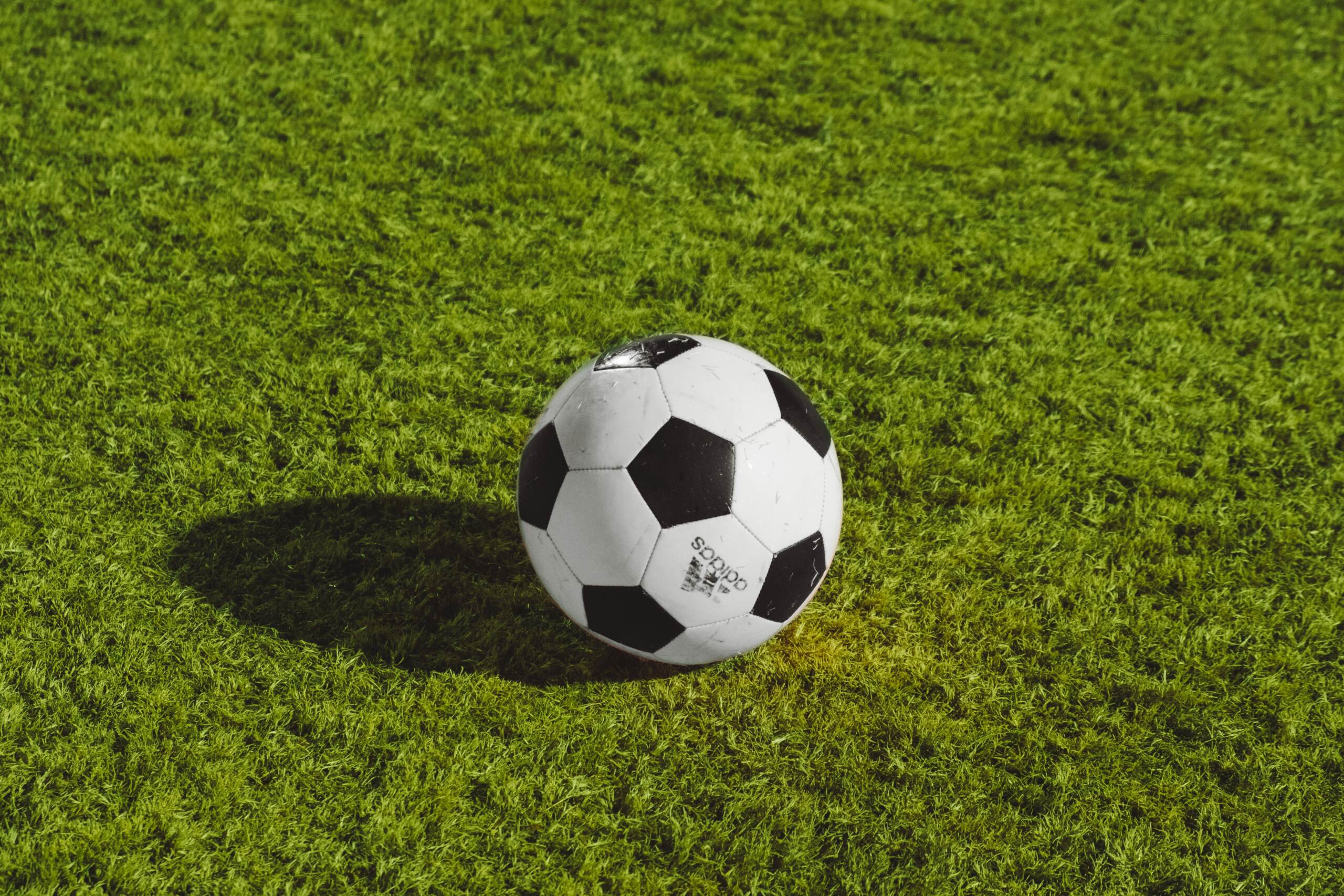 Chieti, 12enne colpito da fulmine mentre gioca a calcio: grave
