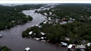 Florida, la devastazione dell’uragano Idalia ripresa dal drone