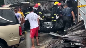 Filippine, in fiamme fabbrica a Quezon: almeno 15 morti