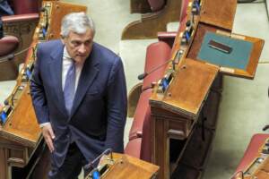 Niger, Tajani: “Valuteremo sanzioni ma serve soluzione diplomatica”