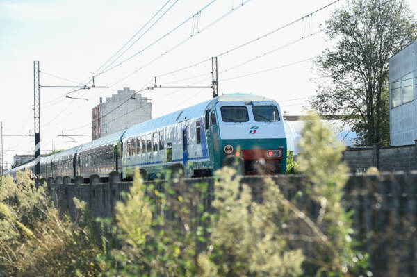 Tragedia ferroviaria a Brandizzo, 5 operai investiti da un treno