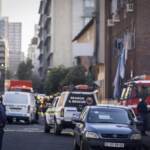 Sudafrica, in fiamme un edificio a Johannesburg: vittime e feriti
