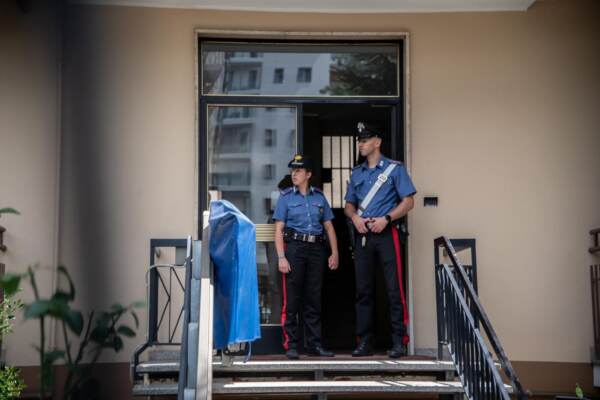 Omicidio in un palazzo di Corso Roma 100 a Cologno Monzese, uccisa una 20enne dall’ex fidanzato
