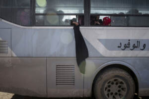Iraq, si ribalta bus con pellegrini a bordo: 18 morti