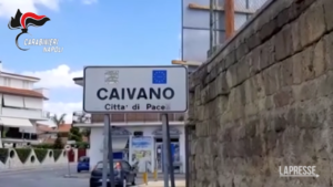 Napoli, controlli anti-droga a Caivano: 2 arresti