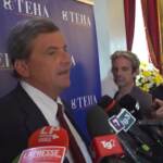 Calenda: “Crediti deteriorati? Starei molto attento”