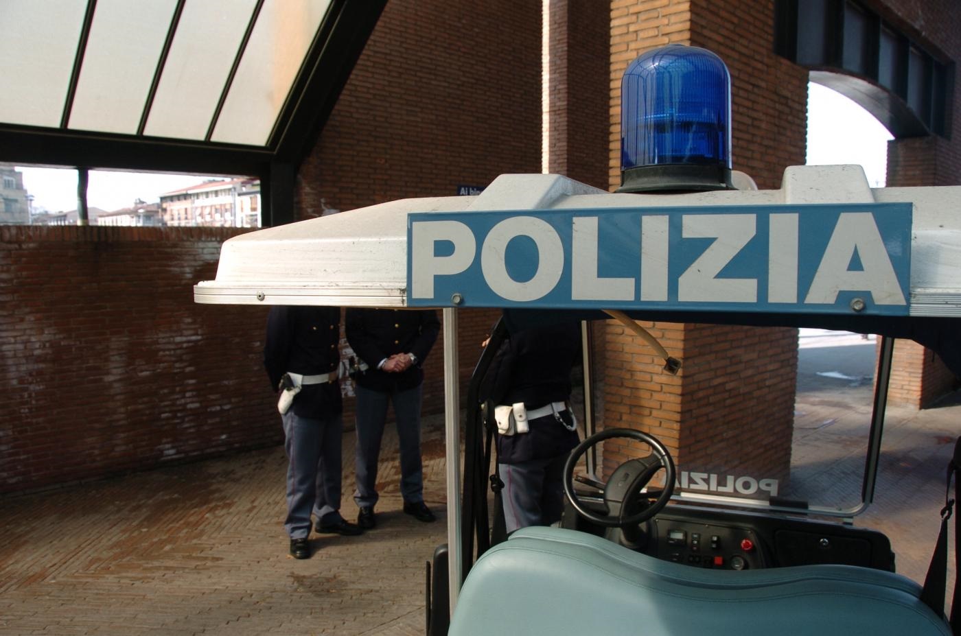 Trento, scoperto cadavere di donna in un locale della stazione