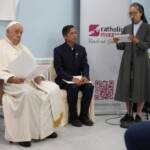 Vaticano, Papa: “Fondamentalismi religiosi compromettono la pace”