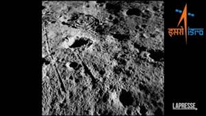 India, le nuove immagini del lander sulla Luna