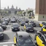 Spagna, la protesta dei tassisti blocca Barcellona