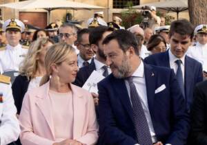 Giorgia Meloni e Matteo Salvini a Civitavecchia per anniversario capitaneria di porto