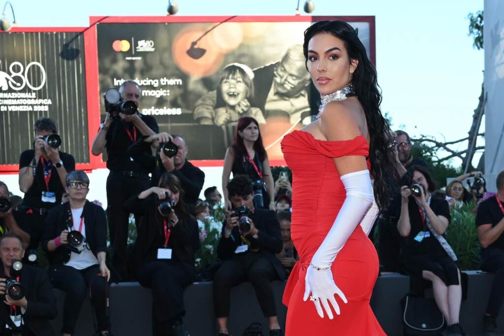 Galleria foto 'Venezia 80, il red carpet di ‘Enea’ di Pietro Castellitto' - foto 4