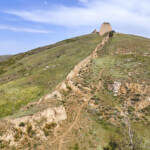 Cina, bucano Grande Muraglia per crearsi scorciatoia: arrestati