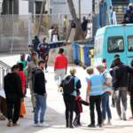 Migranti, 4.200 persone a Lampedusa: “Situazione complessa”