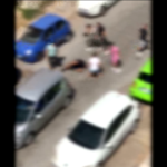 Roma, ragazzo aggredito dalla folla: “Ha scippato una vecchietta”