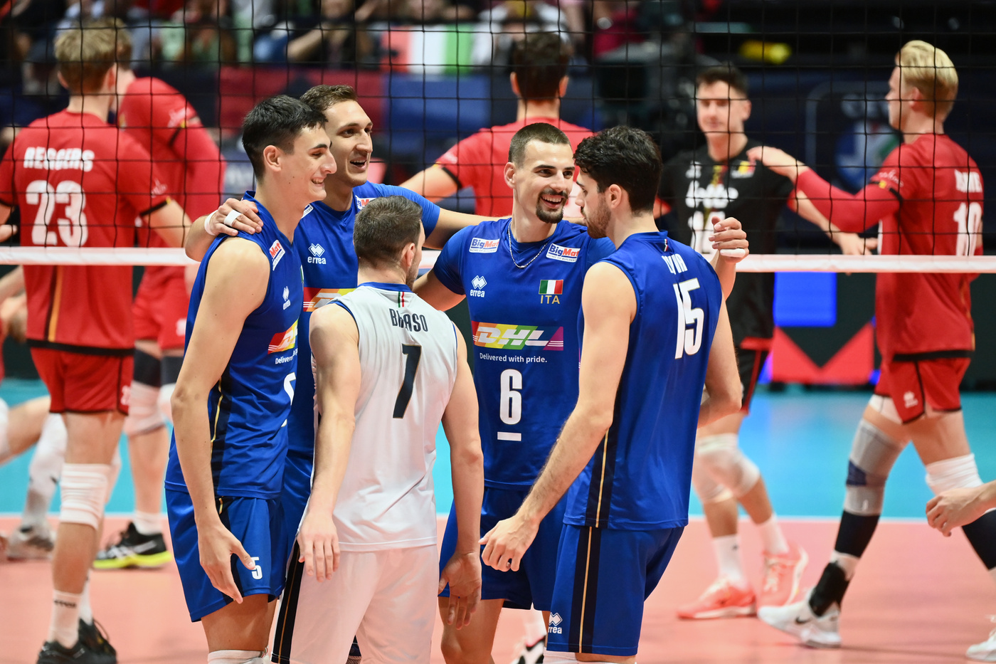 Europei volley, Italia ai quarti: 3-0 alla Macedonia del Nord