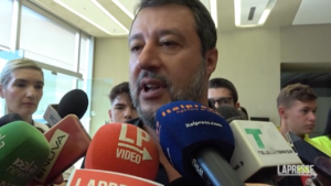 Salvini: “Non vieto i monopattini ma metto regole certe”