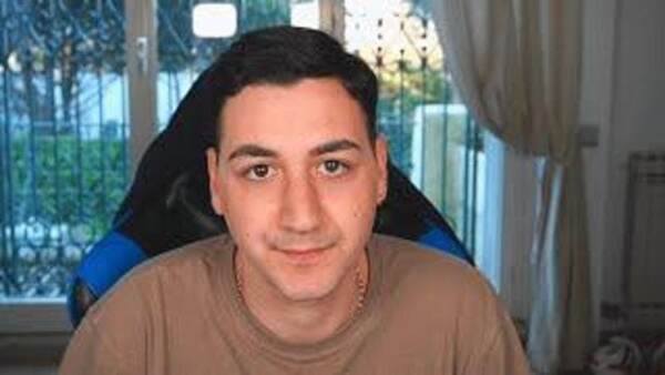 Usa, ritrovato in ospedale a New York youtuber salernitano