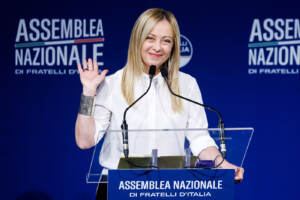 Assemblea FdI, Meloni agli alleati: “No egoismi”