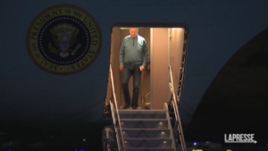 Usa, Biden torna alla Casa Bianca: no comment su incontro Kim-Putin