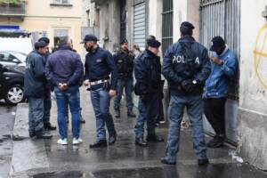 Torino, spaccio di droga: blitz Polizia in Via Montanaro e Via Scarlatti
