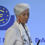 Eurozona, la Bce: “Recessione rimane scenario probabile, sostanziali rischi al ribasso”