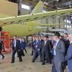 Russia, Kim Jong Un visita fabbrica aerei militari