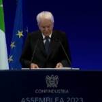 Mattarella all’assemblea di Confindustria: “Non cedere ad ansie e paure, non cavalcarle”
