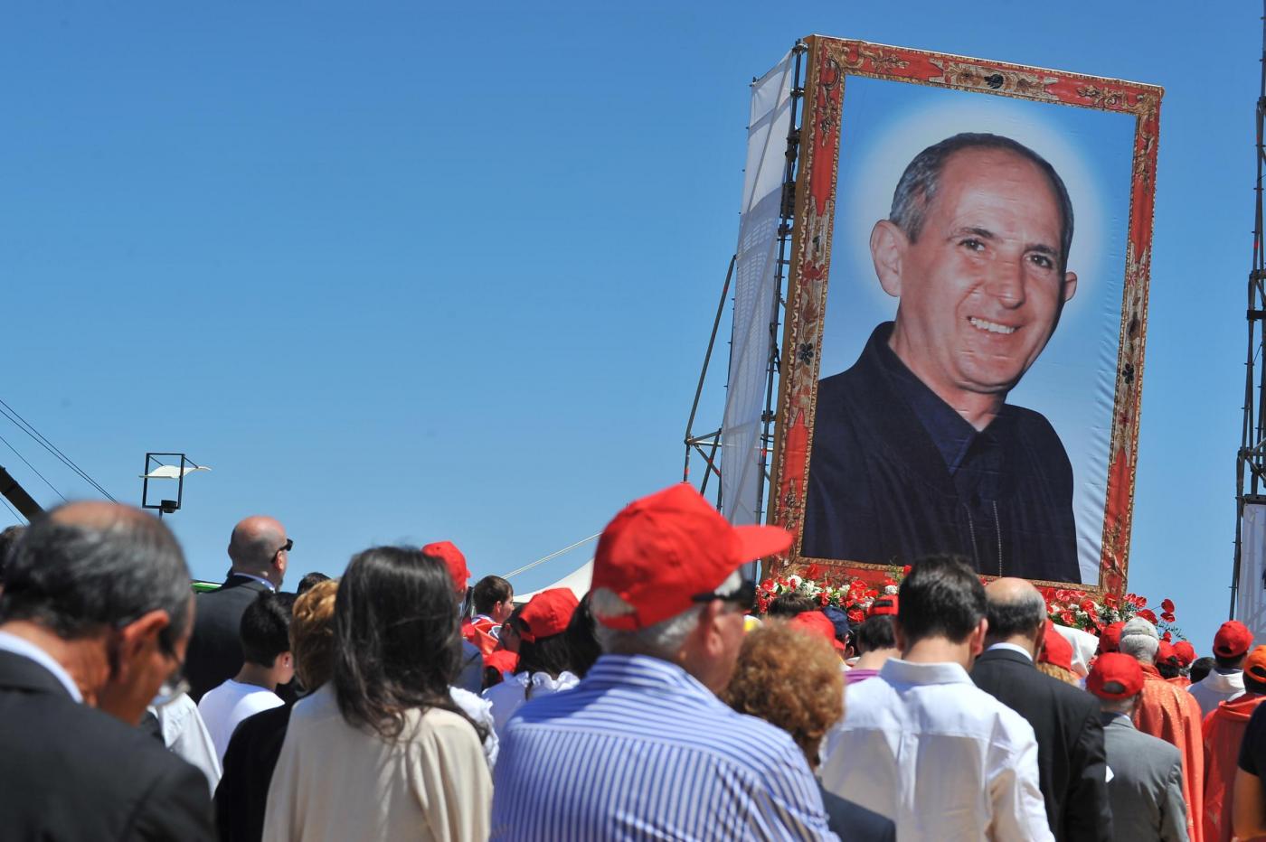 Don Puglisi ucciso dalla mafia 30 anni fa, Mattarella: “Eroe civile”