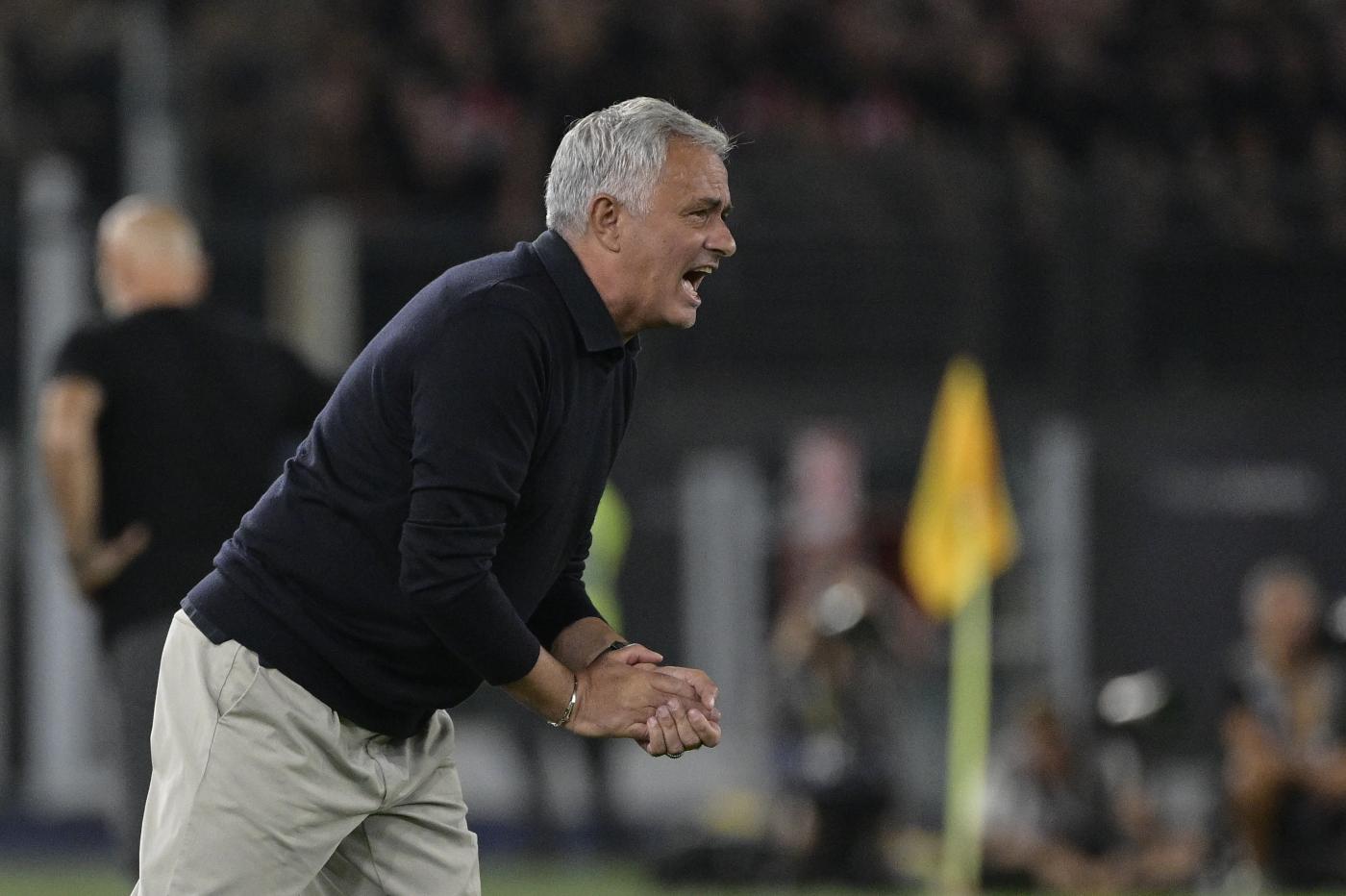 Roma-Empoli, Mourinho: “Lukaku-Dybala giocano”