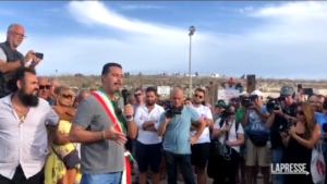 Lampedusa, vicesindaco: “Non è accoglienza ma business di carne umana”