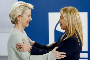 Dazi, oggi una nuova telefonata von der Leyen-Meloni