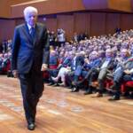Forlì, Mattarella in visita all’istituto tecnico: accolto da applausi