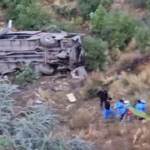 Perù, bus in un burrone: almeno 20 morti
