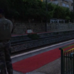 Migranti, militari francesi dell’antiterrorismo presidiano il confine a Mentone