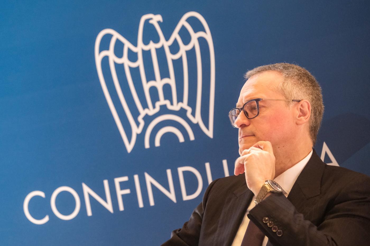 Spread, Bonomi: “Italia non è sotto attacco dei mercati”