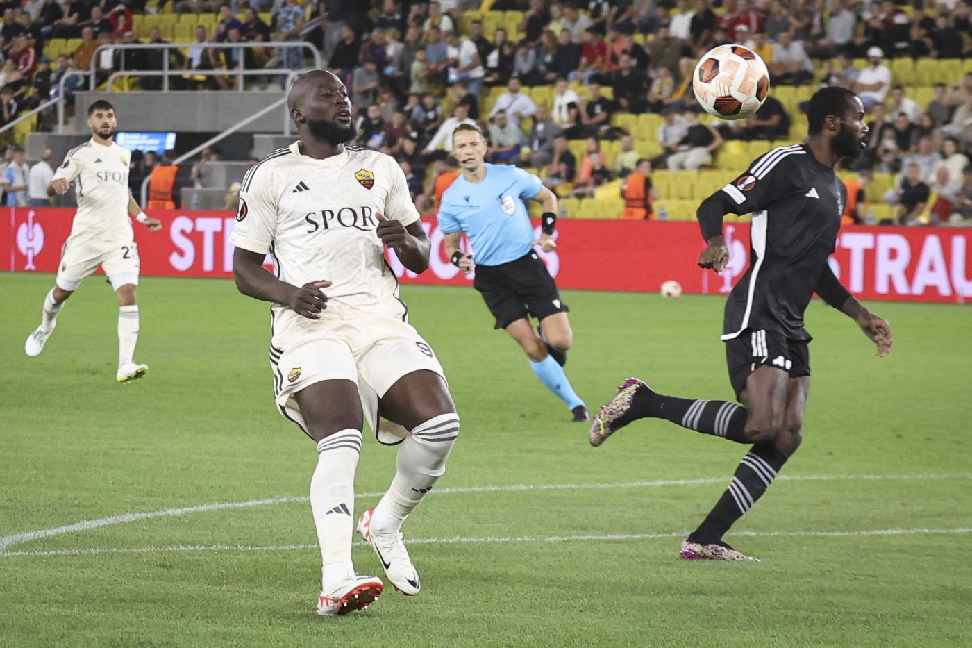 Sheriff-Roma 1-2, Lukaku decisivo per i giallorossi