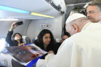 Papa Francesco durante il Viaggio apostolico a Marsiglia -Trasferimento Roma-Marsiglia