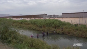 Messico, migranti continuano ad arrivare al confine sud degli Usa