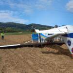 Torino, atterraggio d’emergenza per un Cessna a Trofarello