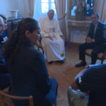 Papa Francesco incontra rappresentanti di Sos Méditerranée a Marsiglia