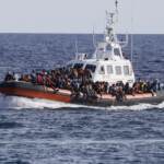 Migranti, sbarchi anche a Natale: 278 arrivati a Lampedusa
