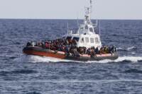 Emergenza sbarchi sull’isola di Lampedusa