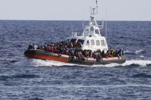 Emergenza sbarchi sull’isola di Lampedusa