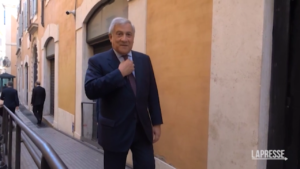 Migranti, Tajani: “Da Macron volontà di collaborare”