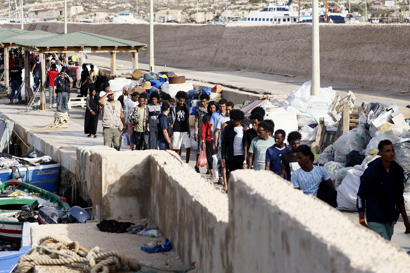 Migranti, un altro giudice di Catania non convalida i trattenimenti