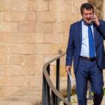 Migranti, Salvini: “Germania non finanzi Ong, è atto ostile”